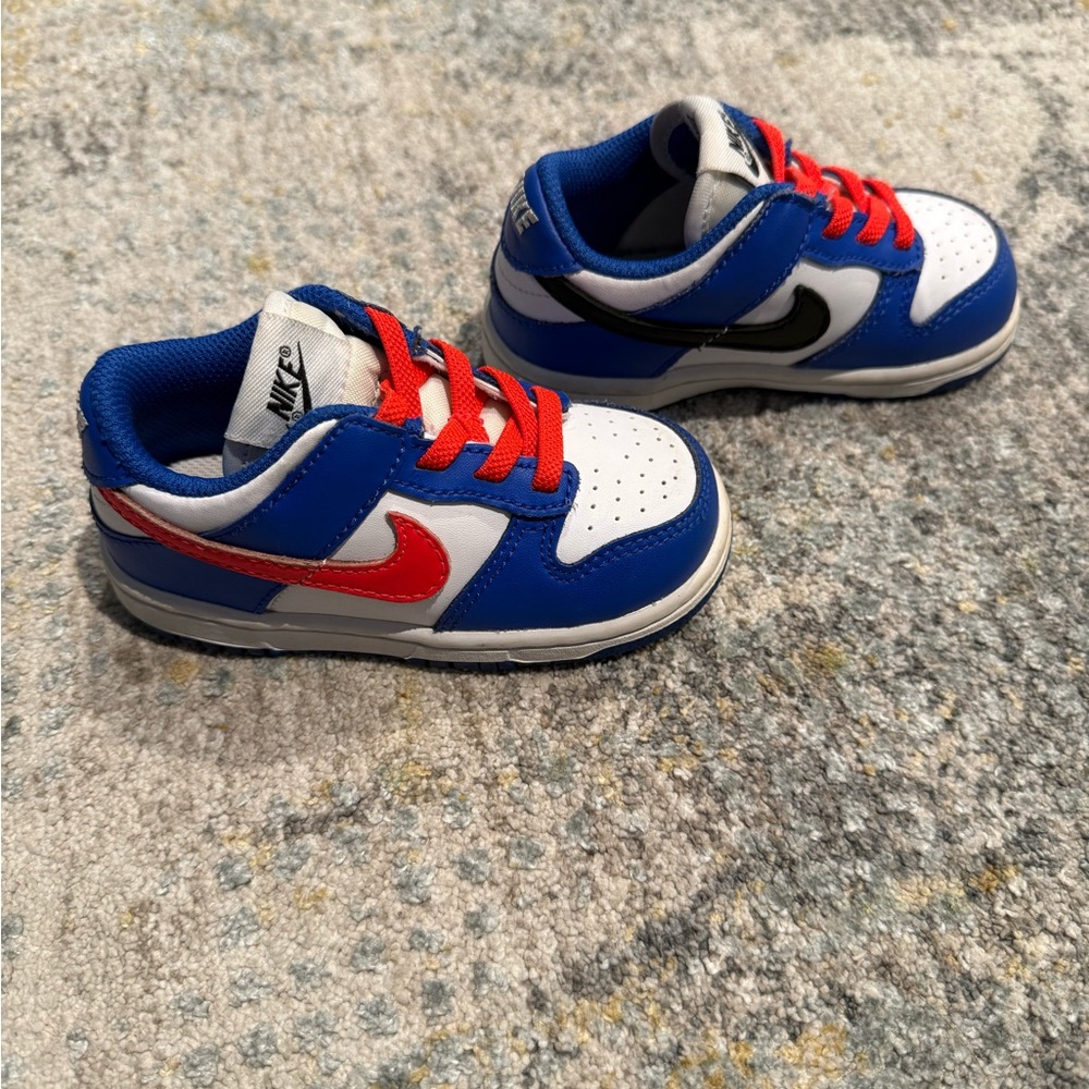 Nike Dunks Kids Sneakers in Blue, orange , and Black - Picture 3 of 5